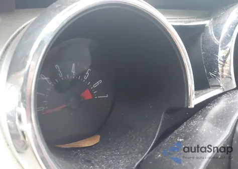 2008 Ford Mustang V6 Deluxe/V6 Premium z USA, uszkodzony, nr VIN 1ZVHT80N285199973